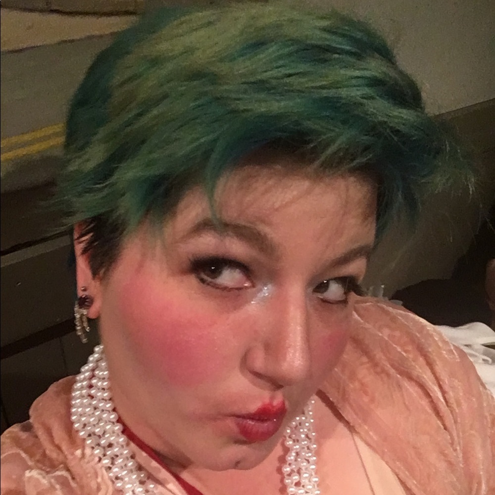 Meet your Posher, Kelsey